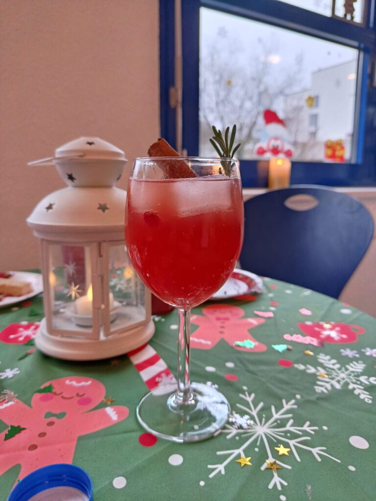 WhatsApp Image 2025-12-09 at 09.29.37